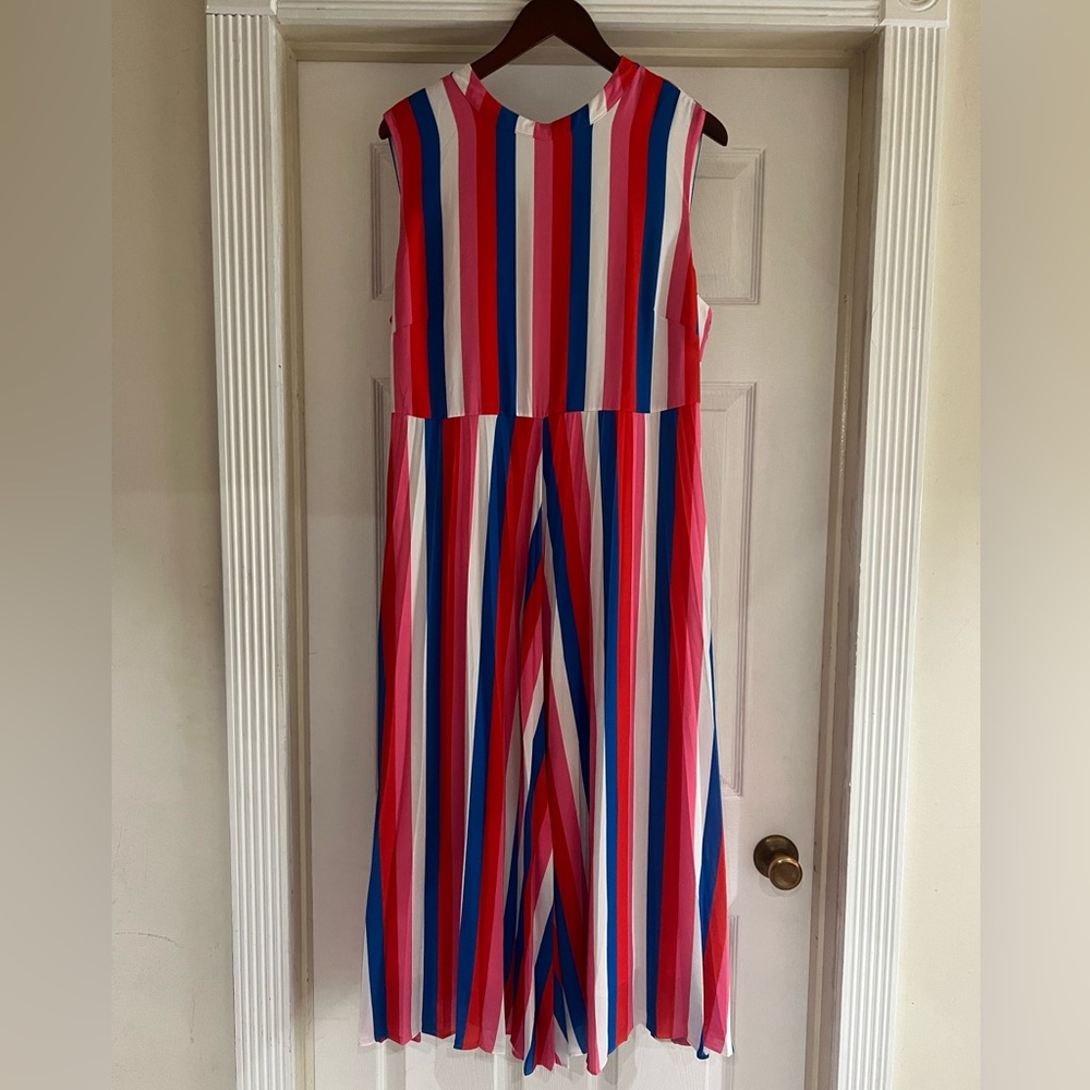 Boden Jocelyn Pleated Midi Dress - Picture 6 of 13